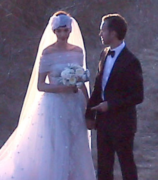 Anne Hathaway wyszła za mąż! (FOTO)