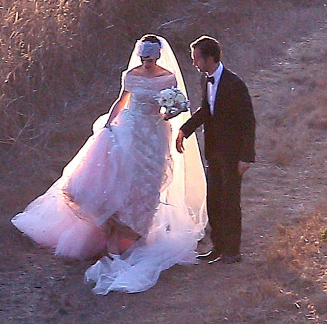 Anne Hathaway wyszła za mąż! (FOTO)