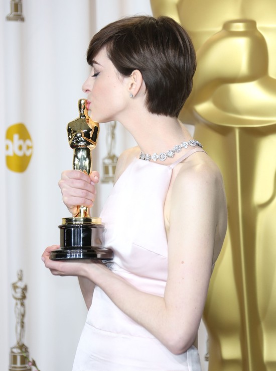 Anne Hathaway ćwiczyła przemowę wiele razy bo chce być lubia