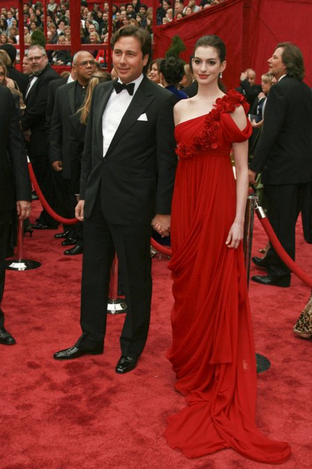 Były Anne Hathaway życzy jej szczęścia z nowym facetem 