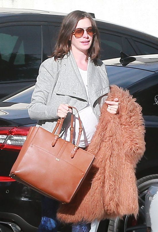 Tak się ubiera modna ciężarna?! (FOTO)