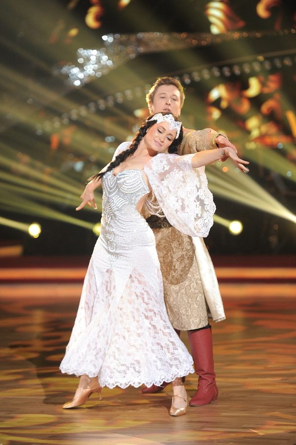 Seksowne celebrytki we wczorajszym Tańcu z gwiazdami FOTO