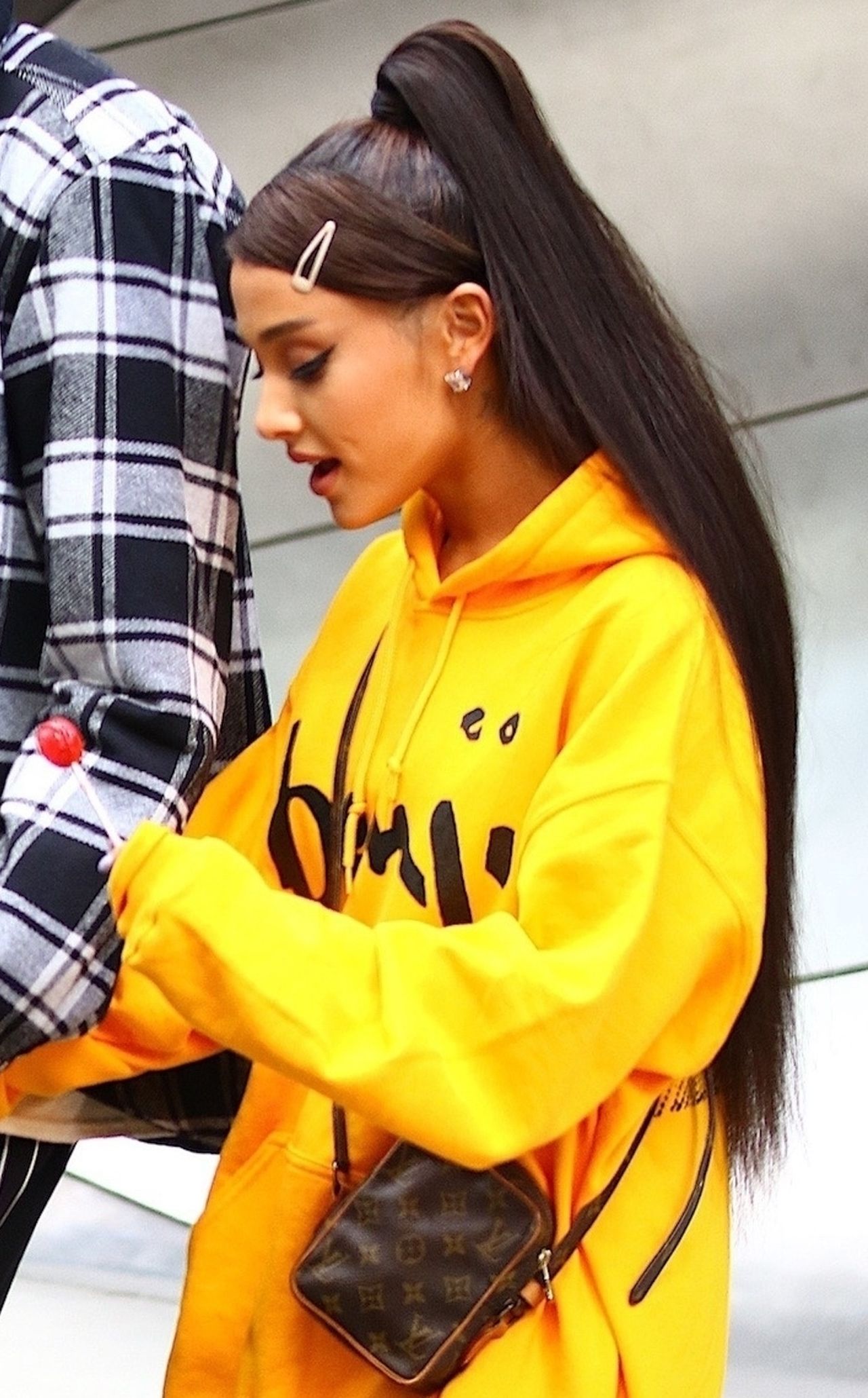 Camila Cabello ma ten sam problem z włosami, co Ariana Grande