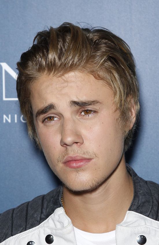 Justin Bieber obmacywał Arianę Grande podczas koncertu