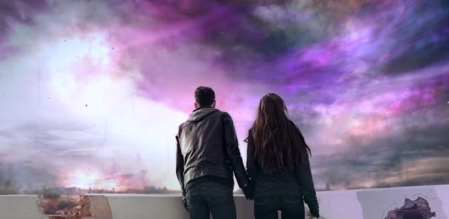 Nowy teledysk Ariany Grande to KONIEC ŚWIATA (VIDEO)