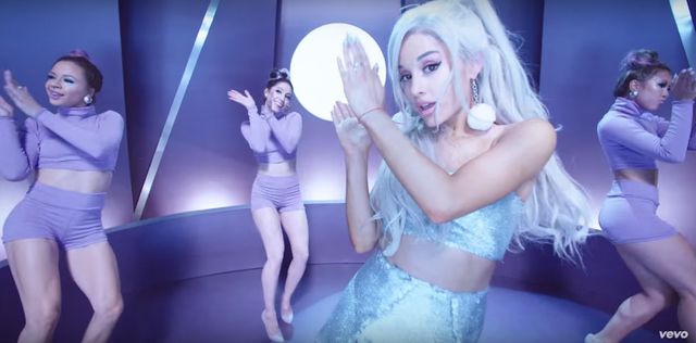To najseksowniejszy teledysk Ariany Grande? (FOTO)