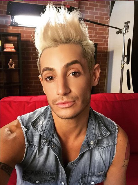 Brat Ariany Grande broni swojej siostry (Twitter)