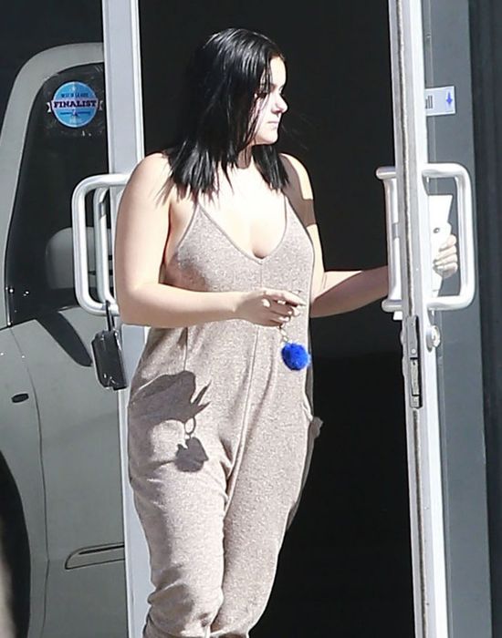 Ariel Winter bez makijażu niczym bardzo przeciętna dziewczyna?