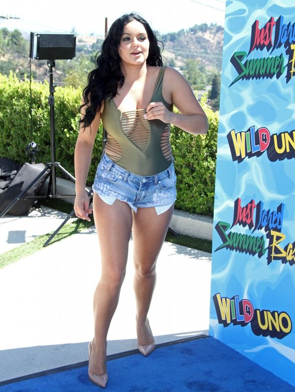 Amerykańskie media zsa nią zafascynowe - czyżby Kylie Jenner miała konkurencję ( Amerykańskie media zsa nią zafascynowe - czyżby Kylie Jenner miała konkurencję (