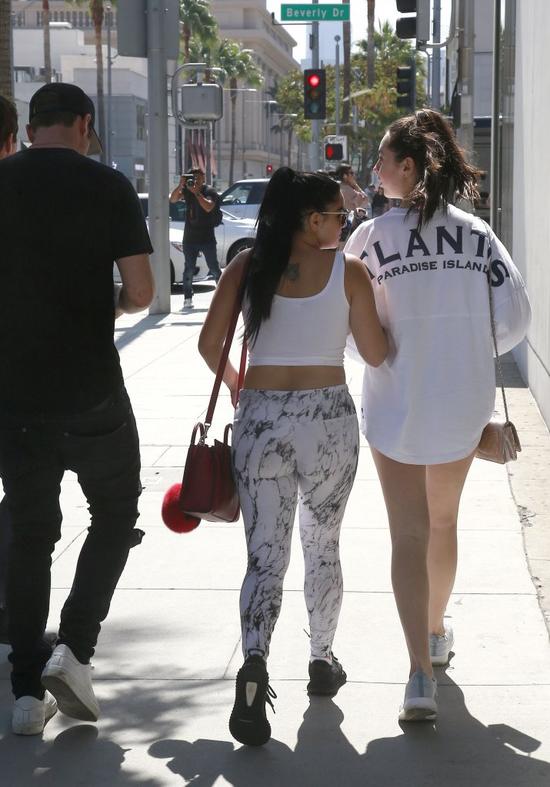 Mówią, że chce być jak Kim Kardashian (FOTO)