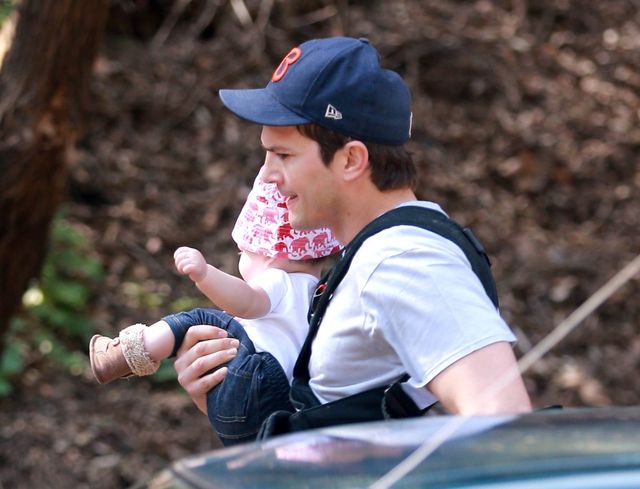 Ashton Kutcher - tatuś idealny? (FOTO) Ashton Kutcher - tatuś idealny? (FOTO)