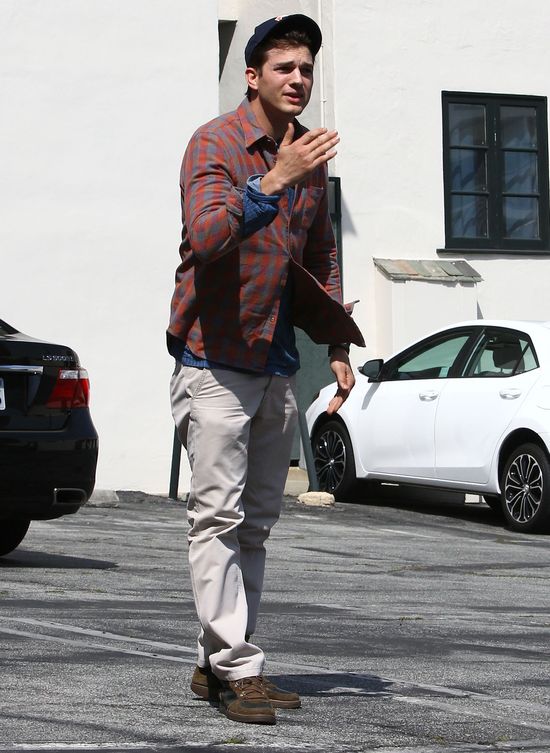 Tak mieszka Ashton Kutcher i Mila Kunis (FOTO) Tak mieszka Ashton Kutcher i Mila Kunis (FOTO)