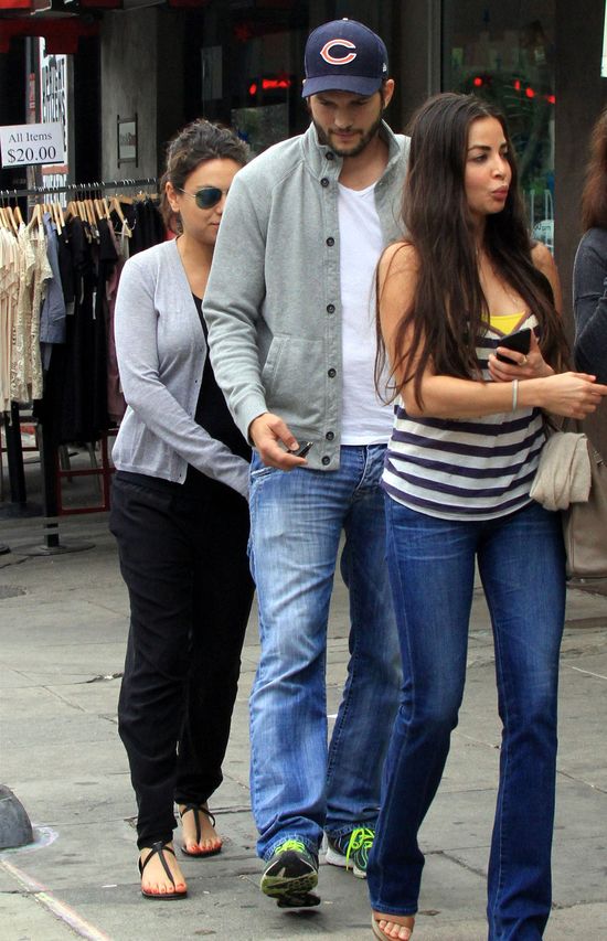 Mila Kunis bardzo chciała uniknąć paparazzi (FOTO)