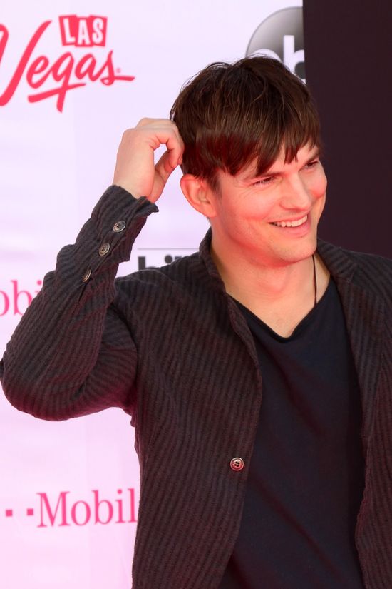 Ale JAJA! Imię synka Mili i Ashtona ma... drugie dno