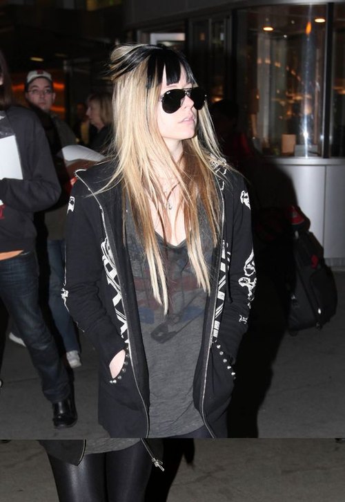 Nowa fryzura Avril Lavigne (FOTO)