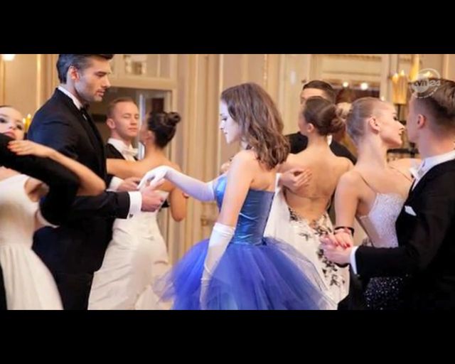 Alicja Bachleda-Curuś jako Kopciuszek reklamuje Kraków (FOTO Alicja Bachleda-Curuś jako Kopciuszek reklamuje Kraków (FOTO