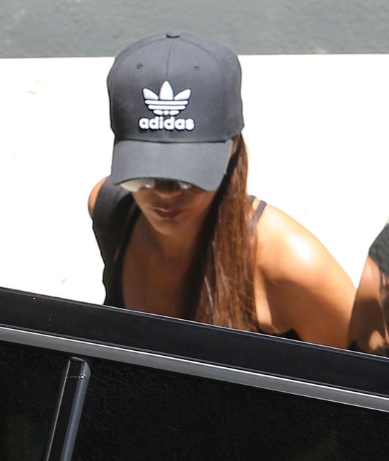 Beckhamowie i Ramsey'owie na wspólnym wypadzie (FOTO) Beckhamowie i Ramsey'owie na wspólnym wypadzie (FOTO)