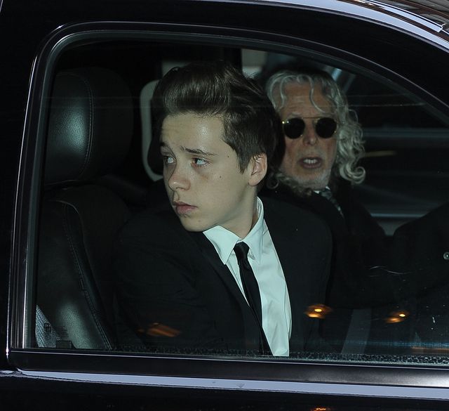 Rodzina Victorii Beckham wspiera ją podczas NYFW (FOTO)