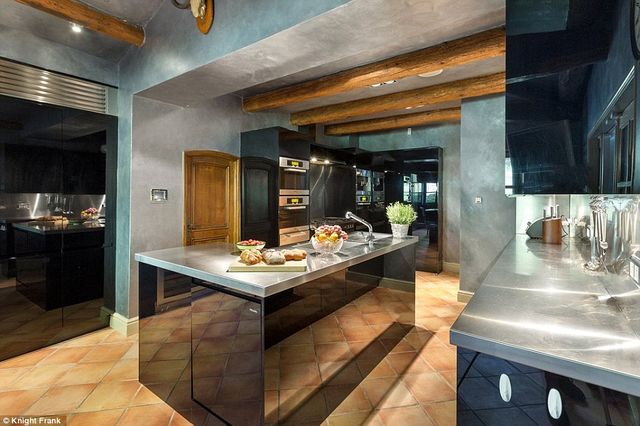 Historia o tym, jak Beckhamowie stracili 4 miliony funtów