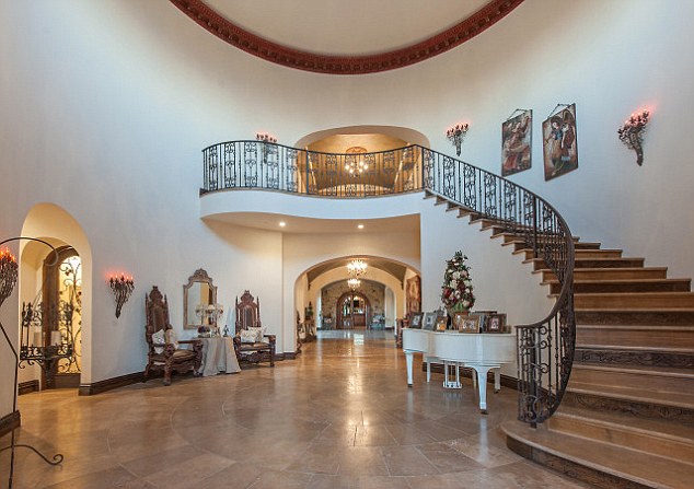 Willa Benedicta Cumberbatcha robi wrażenie! (FOTO)