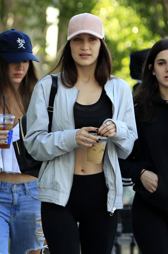 Bella Hadid bez makijażu. Piękna? (FOTO) Bella Hadid bez makijażu. Piękna? (FOTO)