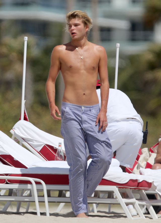 Fajniejszy od The Weeknd? Bella Hadid znalazła lepsze ciacho! (ZDJĘCIA) Fajniejszy od The Weeknd? Bella Hadid znalazła lepsze ciacho! (ZDJĘCIA)