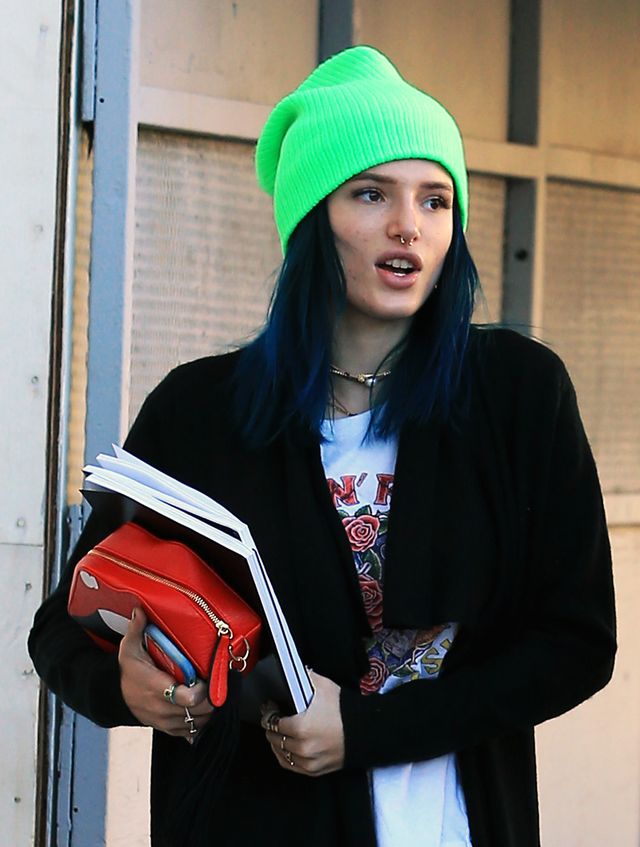 Przefarbowała wlosy na turkus - pasują do niej? (FOTO)