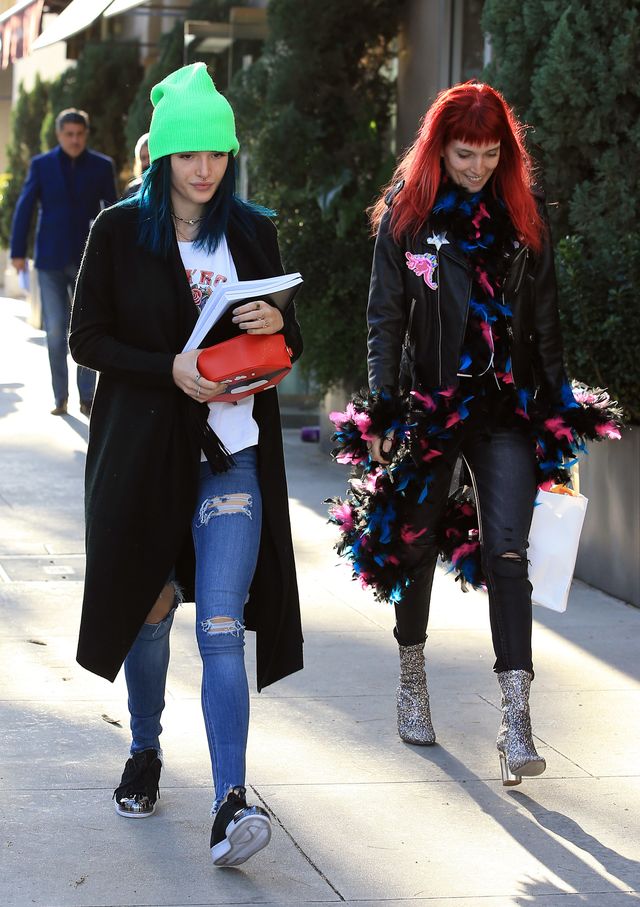 Przefarbowała wlosy na turkus - pasują do niej? (FOTO)