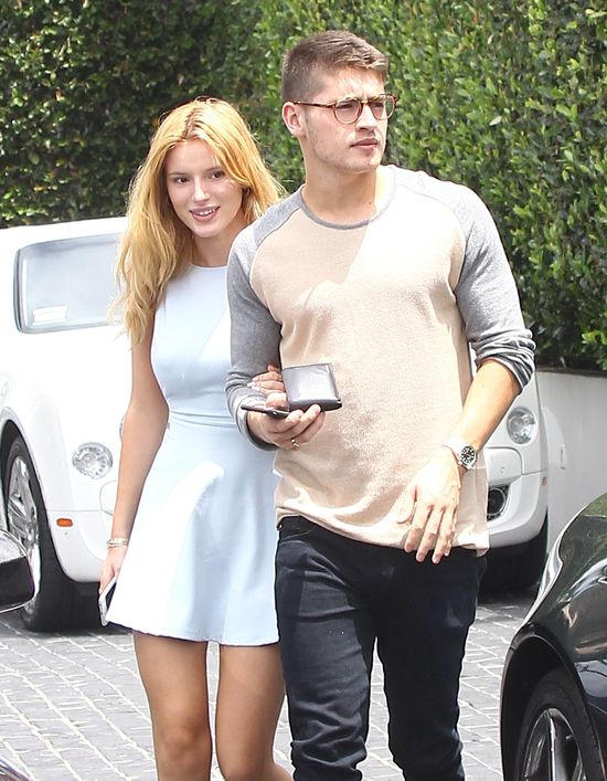 To nie plotki. Bella Thorne naprawdę z nim jest (FOTO)