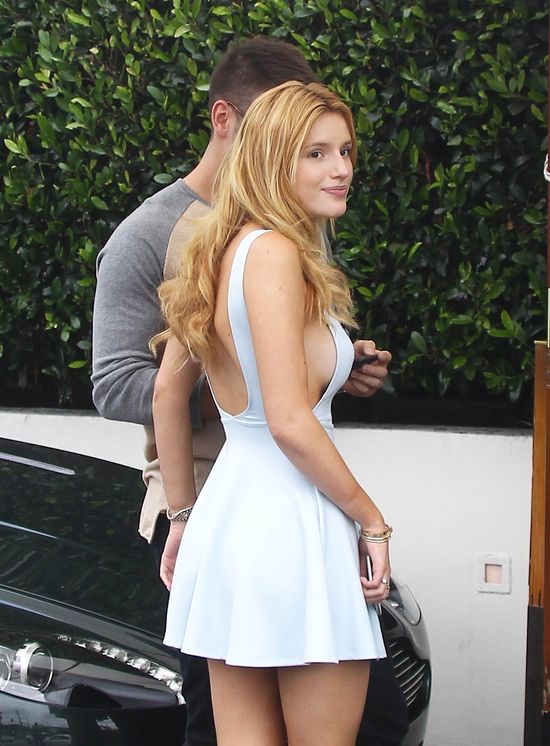To nie plotki. Bella Thorne naprawdę z nim jest (FOTO)