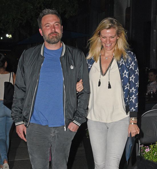 Co się stało, gdy na Emmys dano Benowi Affleckowi drinka? Co się stało, gdy na Emmys dano Benowi Affleckowi drinka?