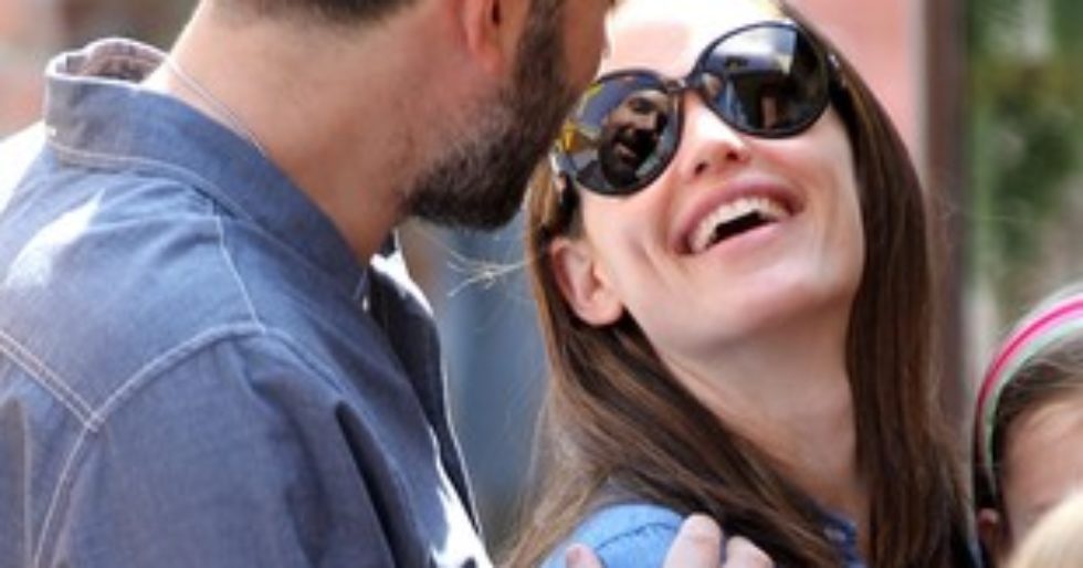 Chwila czułości u Bena Afflecka i Jennifer Garner (FOTO) Chwila czułości u Bena Afflecka i Jennifer Garner (FOTO)