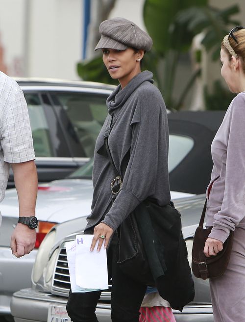 Choinka trafiła już do domu Halle Berry (FOTO)