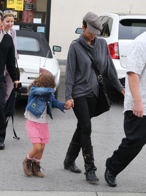 Choinka trafiła już do domu Halle Berry (FOTO)