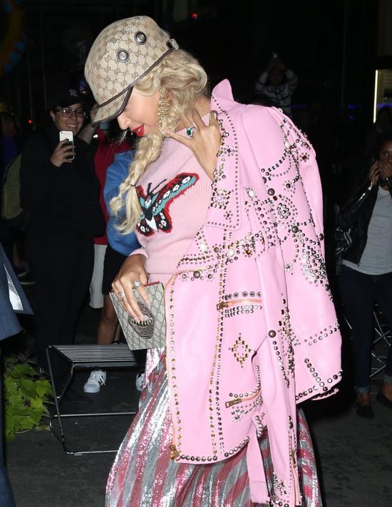 Beyonce jak kiczowata LALKA BARBIE (FOTO) Beyonce jak kiczowata LALKA BARBIE (FOTO)