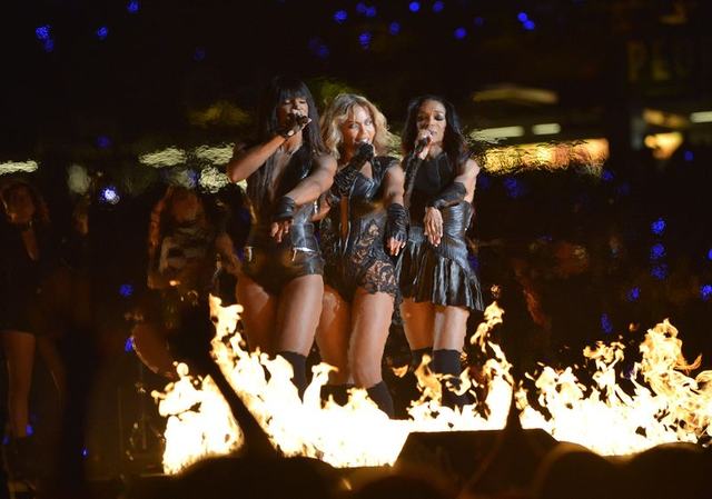 Występ Beyonce na finale Super Bowl (FOTO)