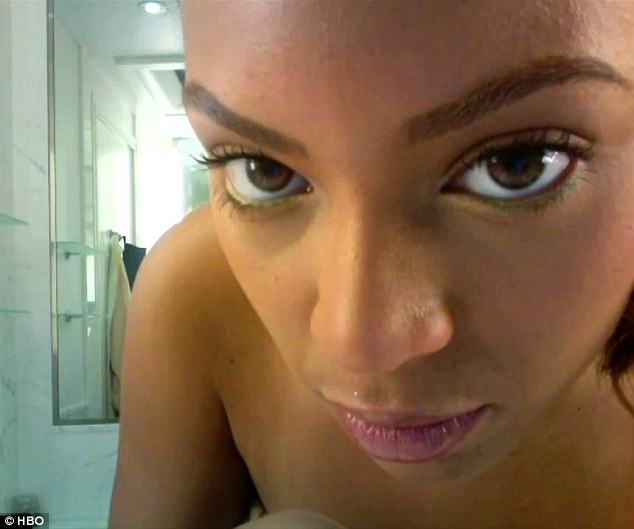 Beyonce poroniła pierwsze dziecko 