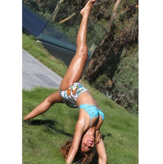 Hokus pokus i cellulit znika? Bey niczego się nie nauczyła?