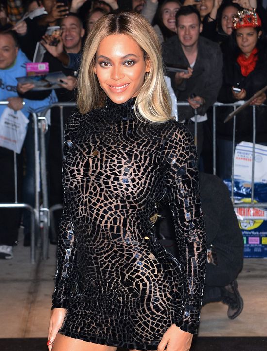 Beyonce zostanie DRUHNĄ Kim Kardashian?