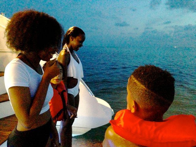 Plażowe życie Beyonce (FOTO)