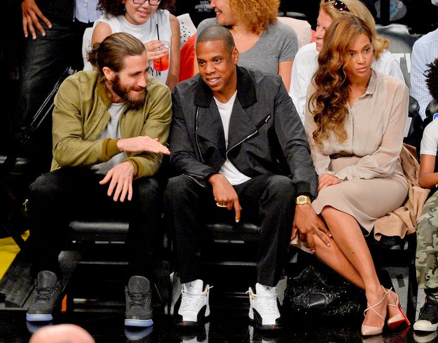 Hollywoodzki fryzjer ujawnia tożsamość kochanki Jaya Z! SPADNIESZ Z KRZESŁA