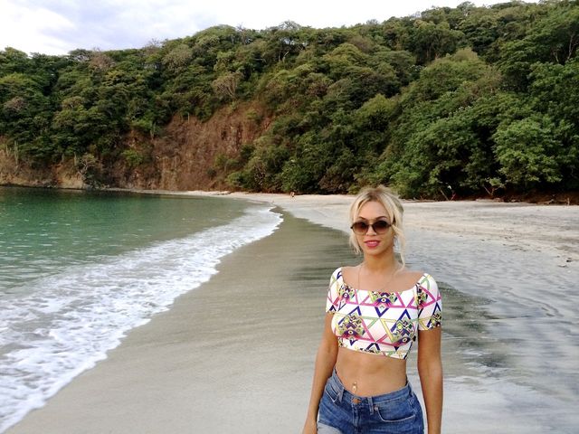 Beyonce chwali się figurą... na drzewie (FOTO) Beyonce chwali się figurą... na drzewie (FOTO)