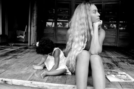 Beyonce: Po porodzie ważyłam 88 kilo! (FOTO) Beyonce: Po porodzie ważyłam 88 kilo! (FOTO)
