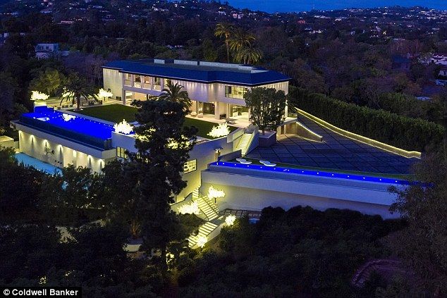 Tylko jedna para mogła wydać na willę 93 miliony dolarów! (FOTO)