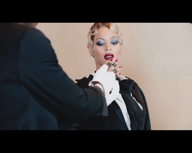 Wyuzdany i przerażający klip Beyonce do piosenki Haunted