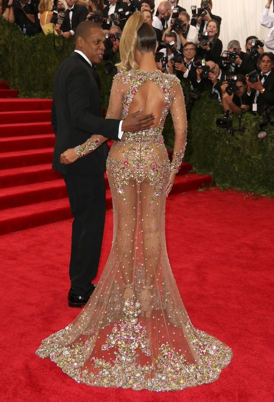 Beyonce zdradziła seksret fantastycznej figury na gali MET Beyonce zdradziła seksret fantastycznej figury na gali MET