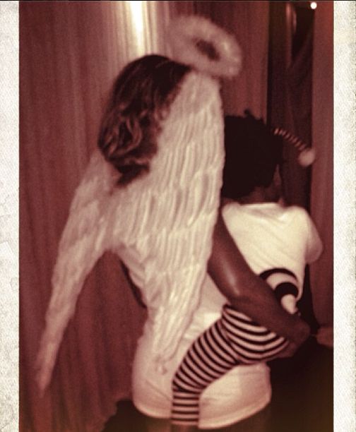 Blue Ivy uwielbia harce z tatą (FOTO) Blue Ivy uwielbia harce z tatą (FOTO)