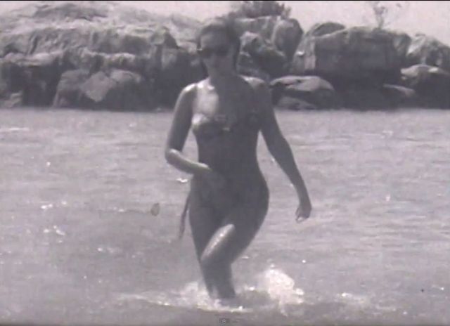 Beyonce w bikini w gorących piaskach Brazylii (VIDEO)