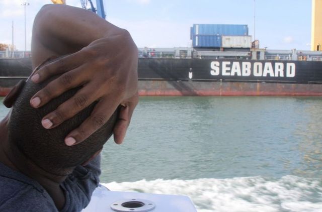 Co powiecie na Beyonce w bikini i bez makijażu (FOTO)