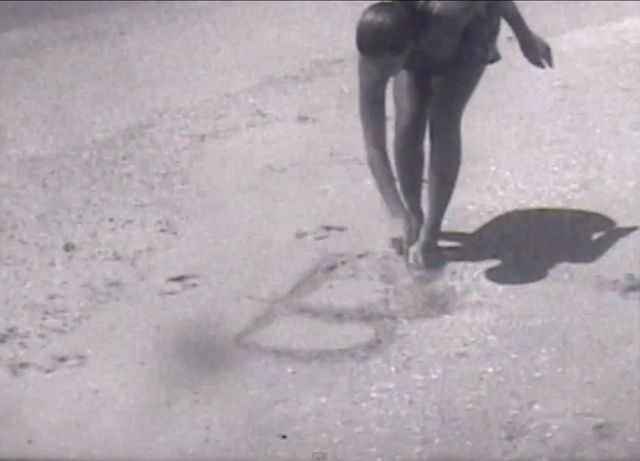 Beyonce w bikini w gorących piaskach Brazylii (VIDEO)